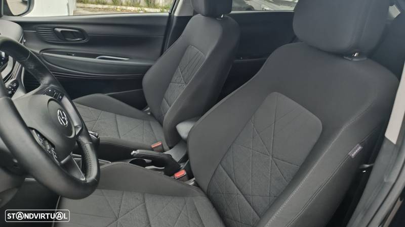 Hyundai Bayon 1.0 T-GDi Premium - 32