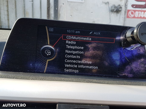 Display Navigatie cu Sticla Crapata BMW Seria 3 F30 F31 F32 F33 F34 F35 2011 - 2019 - 5