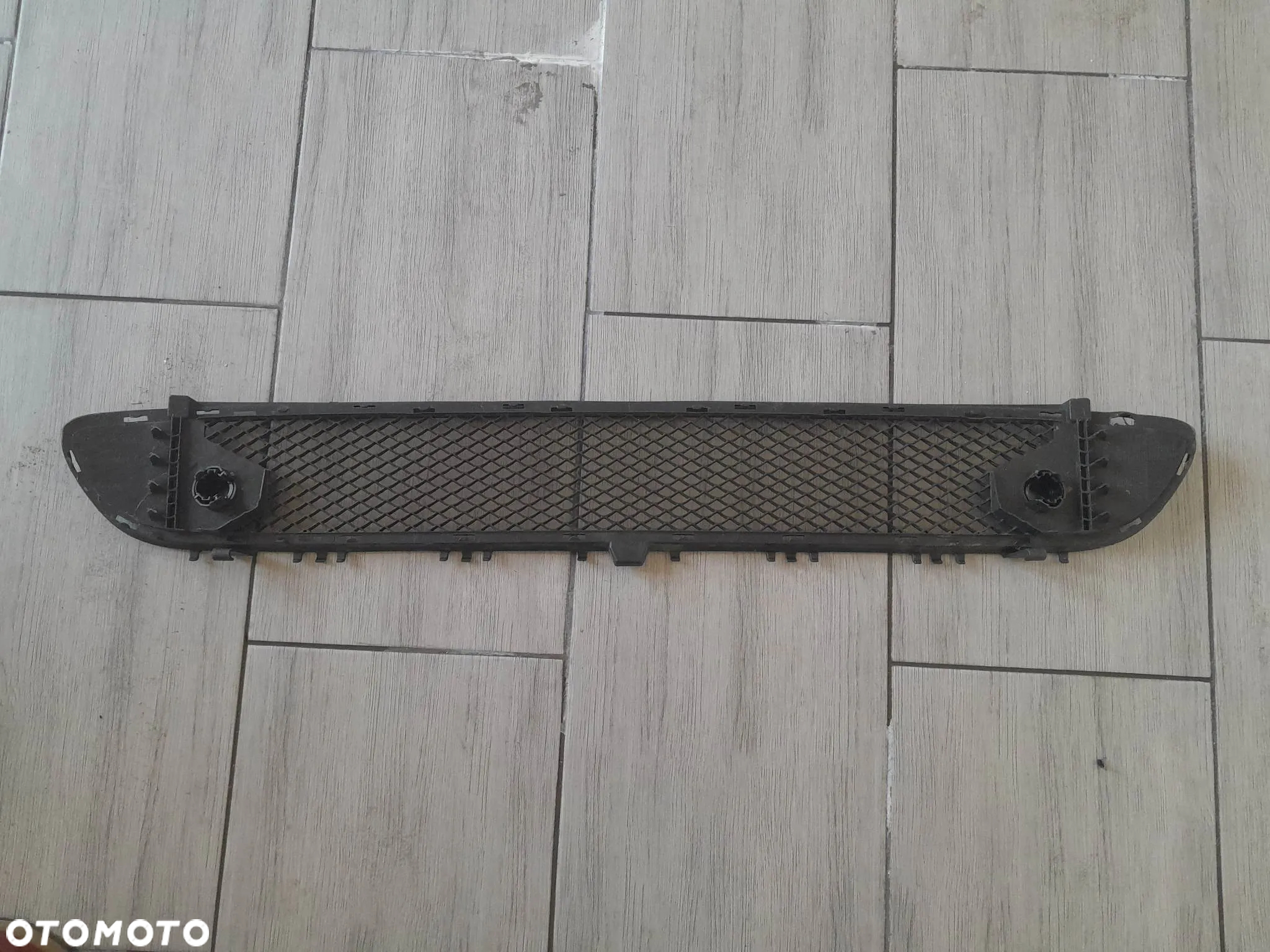 KRATKA ZDERZAKA PRZÓD PRZEDNIEGO MERCEDES GLA W156 A156 a1568853122 - 2