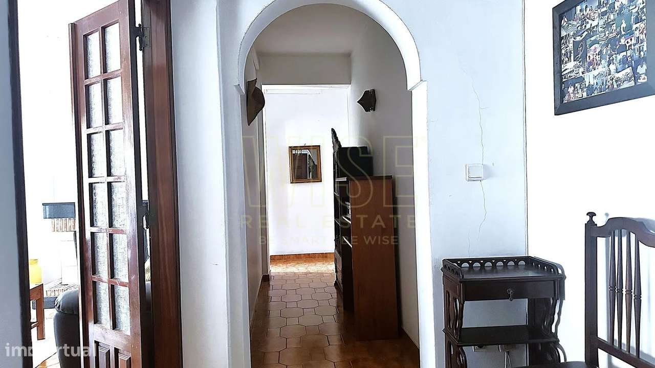 Apartamento T2 com sótão (T1) independente - Grande imagem: 2/15