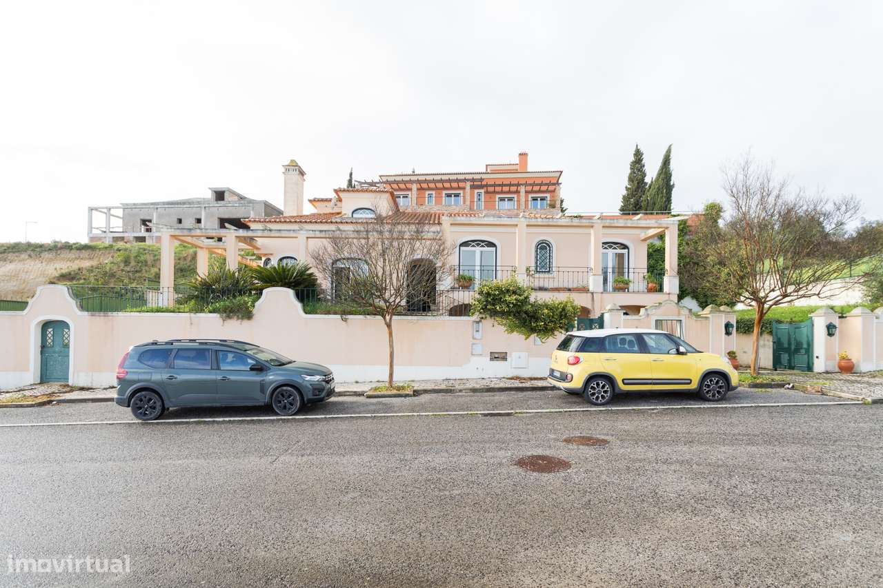 Encantadora Moradia Isolada T6 na Azambuja: O Refúgio Perfeito para a - Grande imagem: 3/60