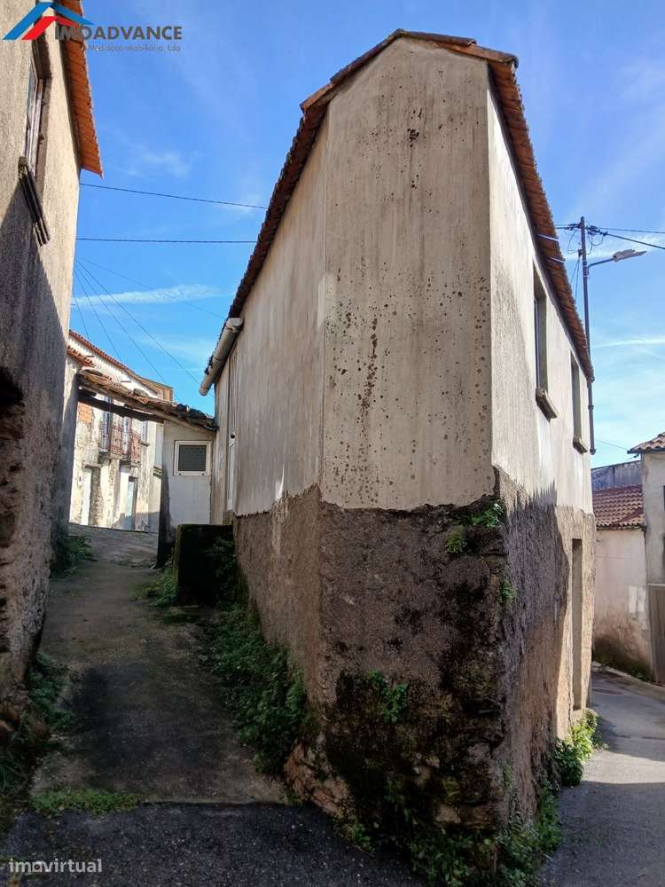 Casa Típica de Aldeia Portuguesa - Grande imagem: 4/24