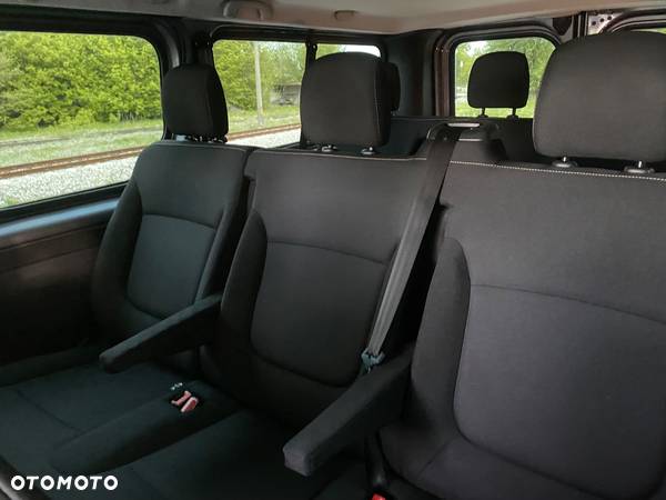 Renault Trafic - 12