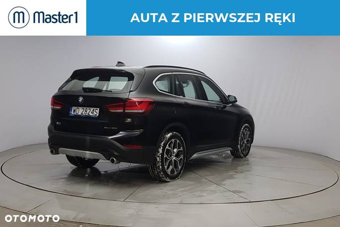 BMW X1 sDrive18d xLine - 7