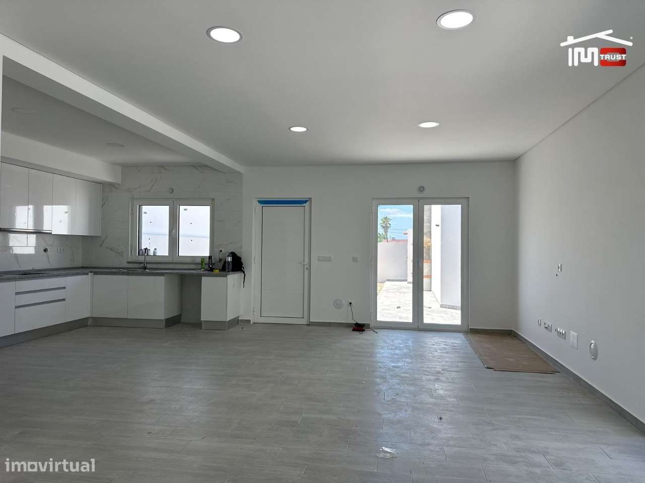 Incrível Moradia T4-32