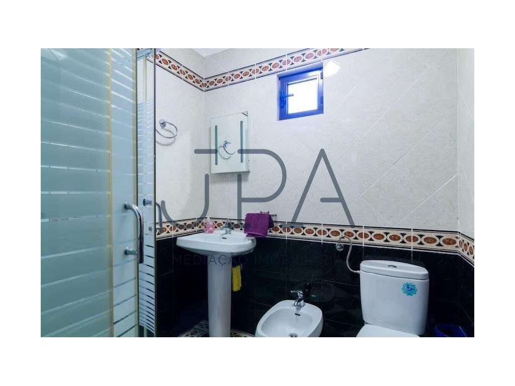 Moradia Isolada V4 +1 com Piscina e Garagem,Quinta do Sobral-8