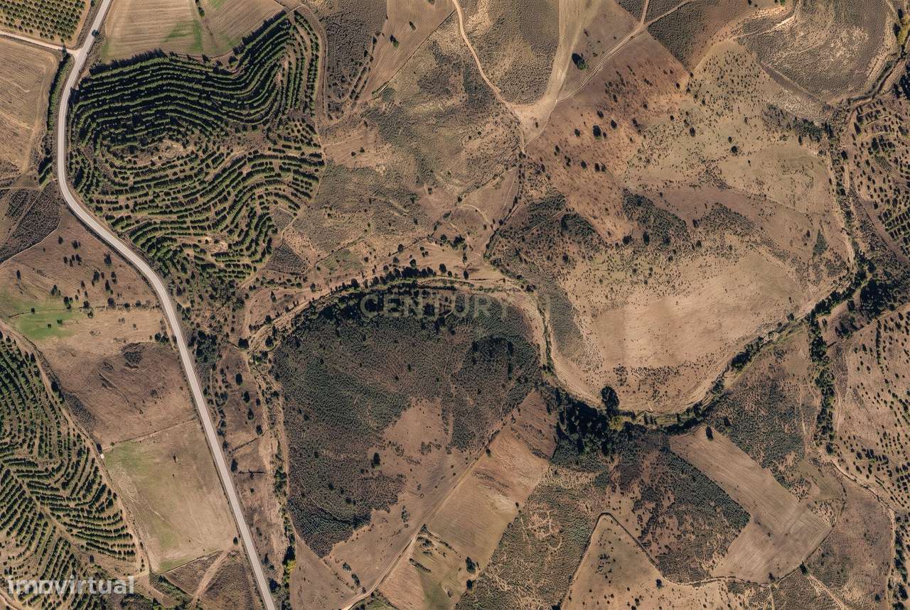 Terreno rústico com 2.120 m² em Giões — tranquilidade no interior alga-4