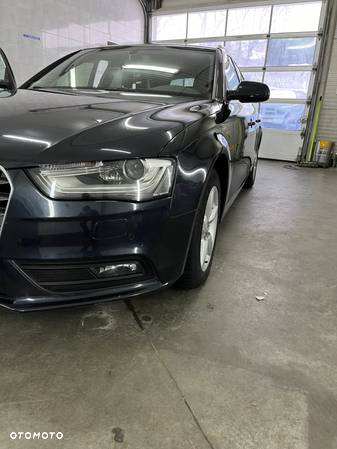 Audi A4 2.0 TDI - 8