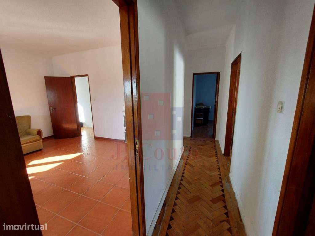 Moradia T3 em São Clemente, Alvorninha-8