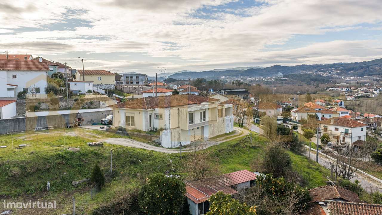 Moradia T3 em Garfe – Póvoa de Lanhoso-21