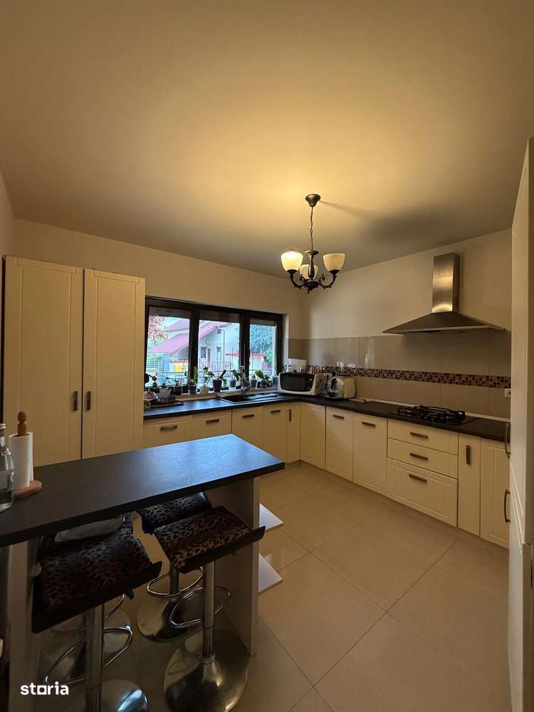 Duplex spatios - 3 dormitoare - Dumbravita - Imagine principală: 4/10