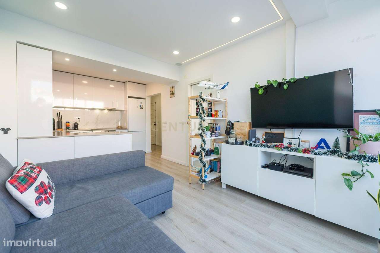 Apartamento T1 com Terraço - Grande imagem: 4/17