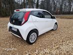 Toyota Aygo x-play - 6