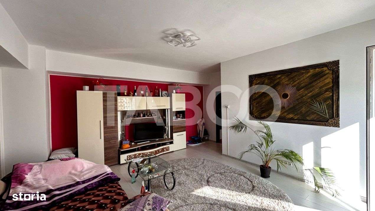 Apartament de vanzare decomandat parcare balcon Doamna Stanca in Sibiu-0