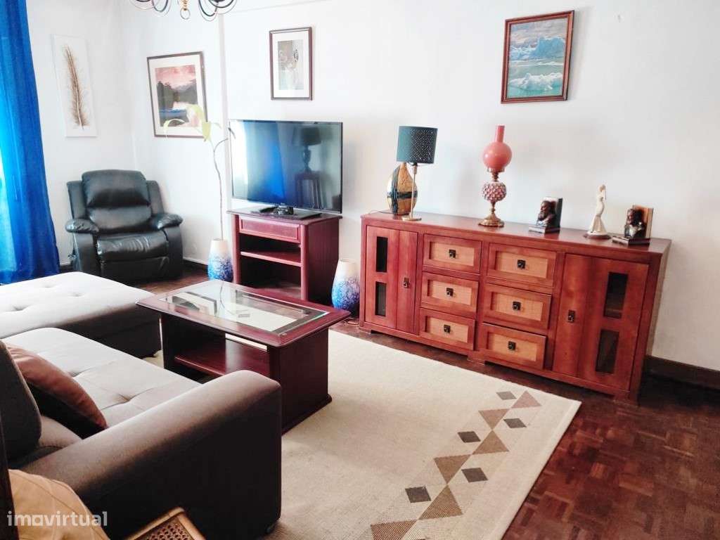 T2 em Casal de São Brás - Excelente localização junto à Farmácia Nunes-5