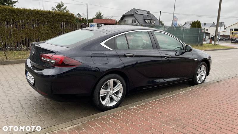 Opel Insignia - 8