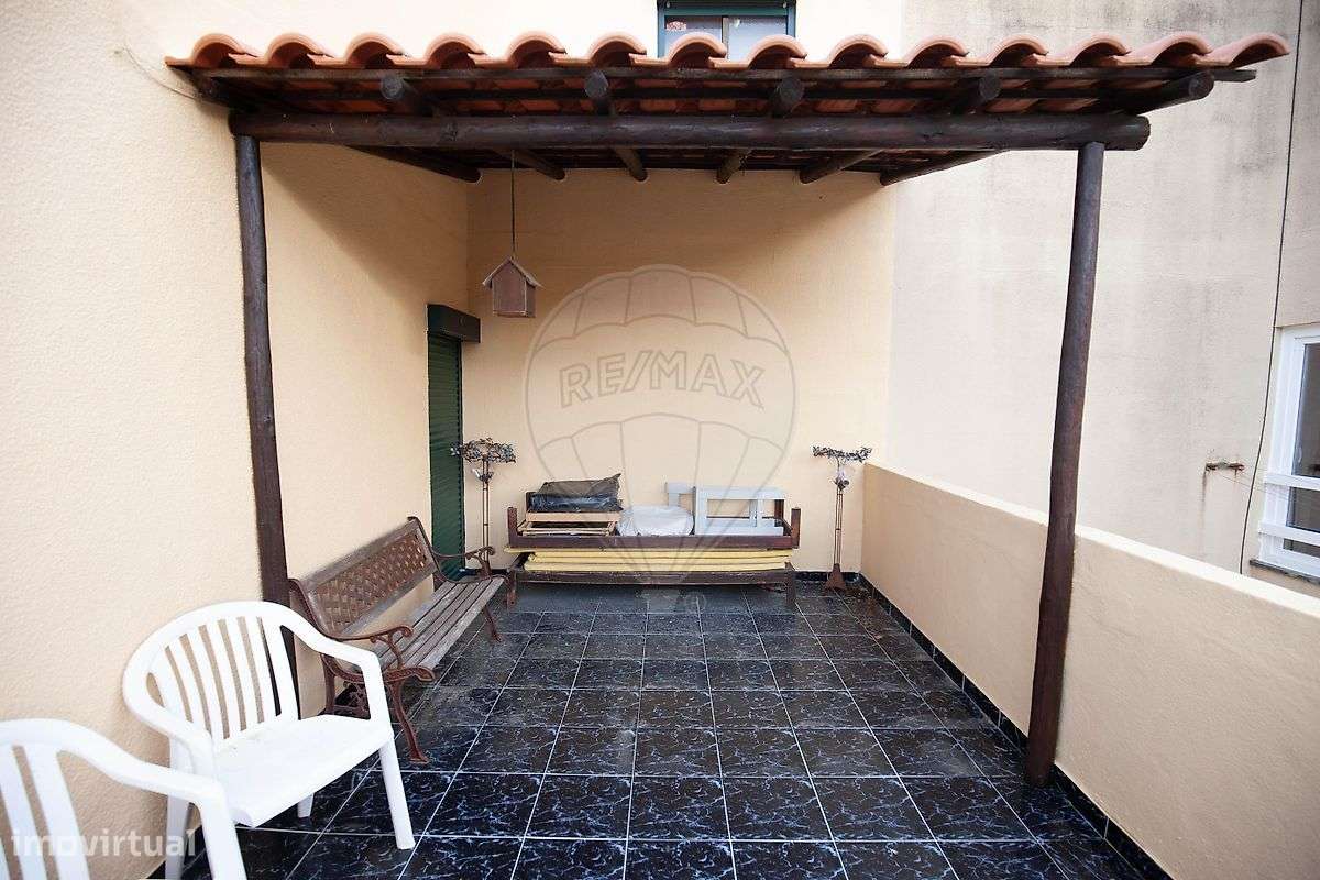 Moradia T4 para venda-27