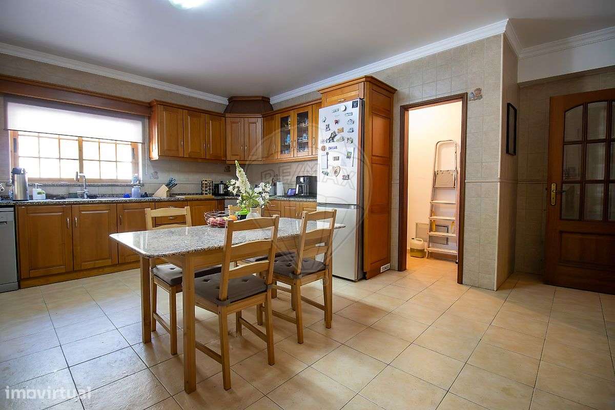 Moradia T4 para venda - Grande imagem: 4/48