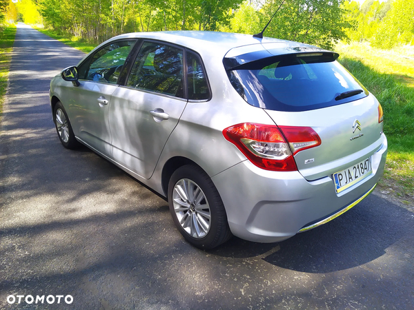 Citroën C4 1.6 HDi Attraction - 8