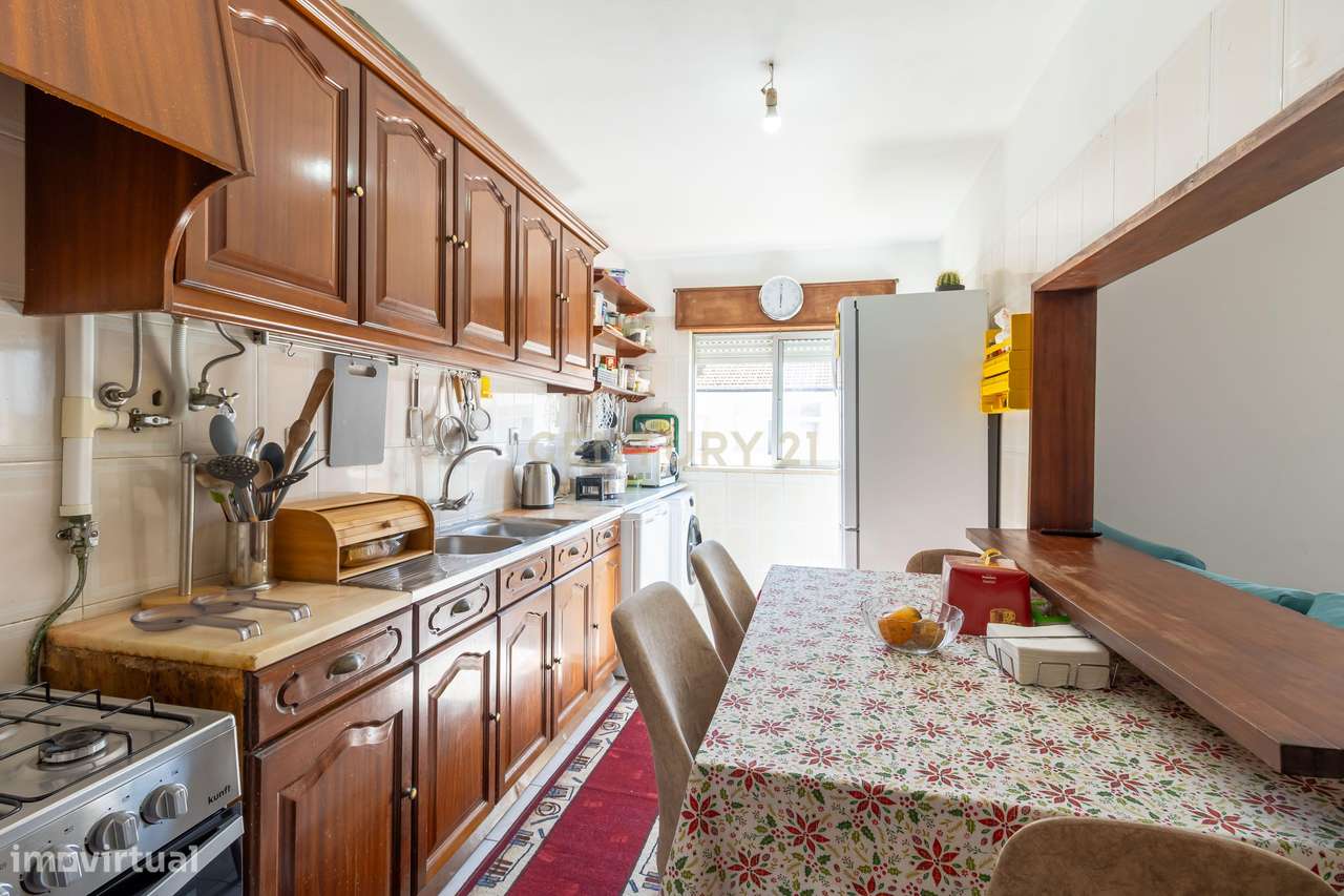 OPORTUNIDADE NO MONTIJO | T2 COM VARANDA - Grande imagem: 5/19