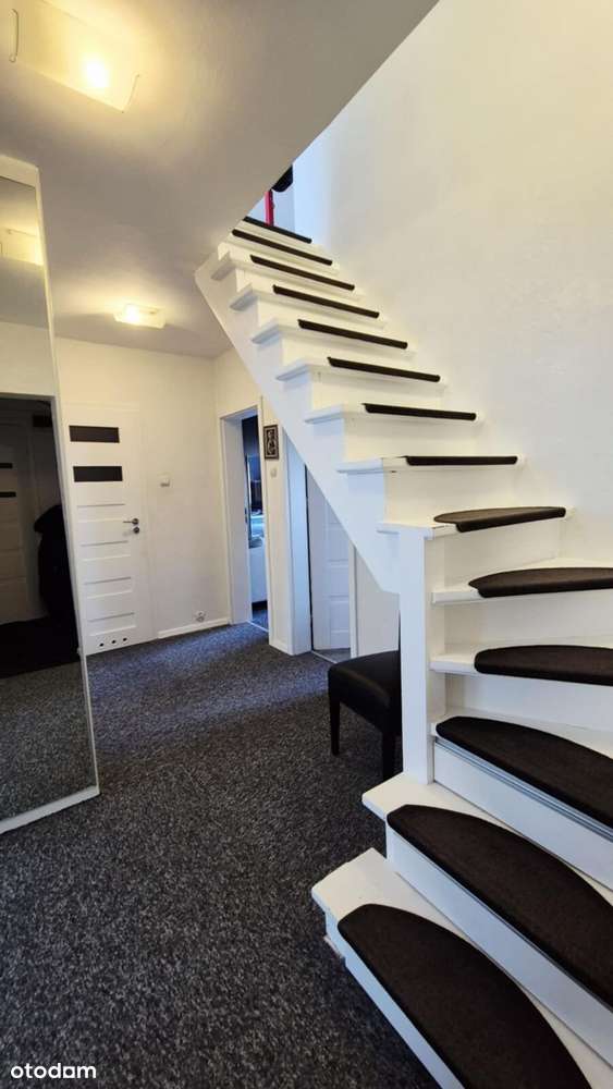 Piękne 2 poziomowe mieszkanie z balkonem, 2 łazienki!-15