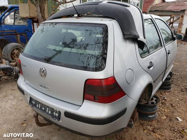 Dezmembrez Volkswagen Golf 4 2002 Motorizare 1.4 benzina AXP - 2