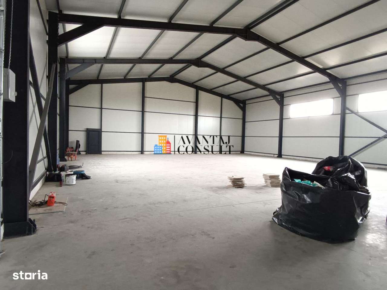 Zona Chitila - Centura hala vanzare - Imagine principală: 1/4