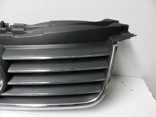 GRILL ATRAPA CHŁODNICY VOLKSWAGEN PASSAT B5 LIFT LADNY ORYGINAŁ - 11