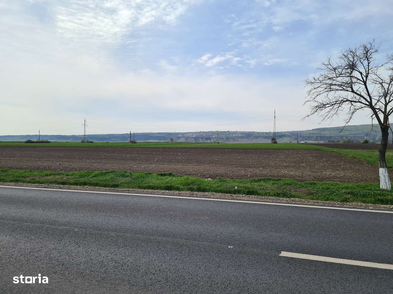 Teren soseaua Adjud - Onesti km4-1