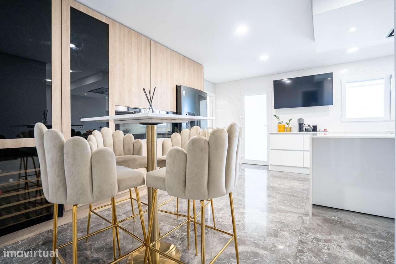 Moradia de Luxo T3 junto a Sintra | Vila Verde-27