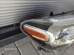 Toyota Tacoma Lampa Przednia Przód Prawa - 3