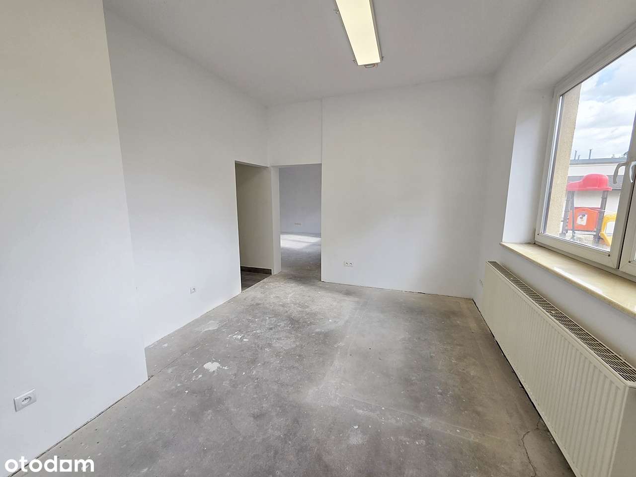 Obiekt usługowo-handlowy-13