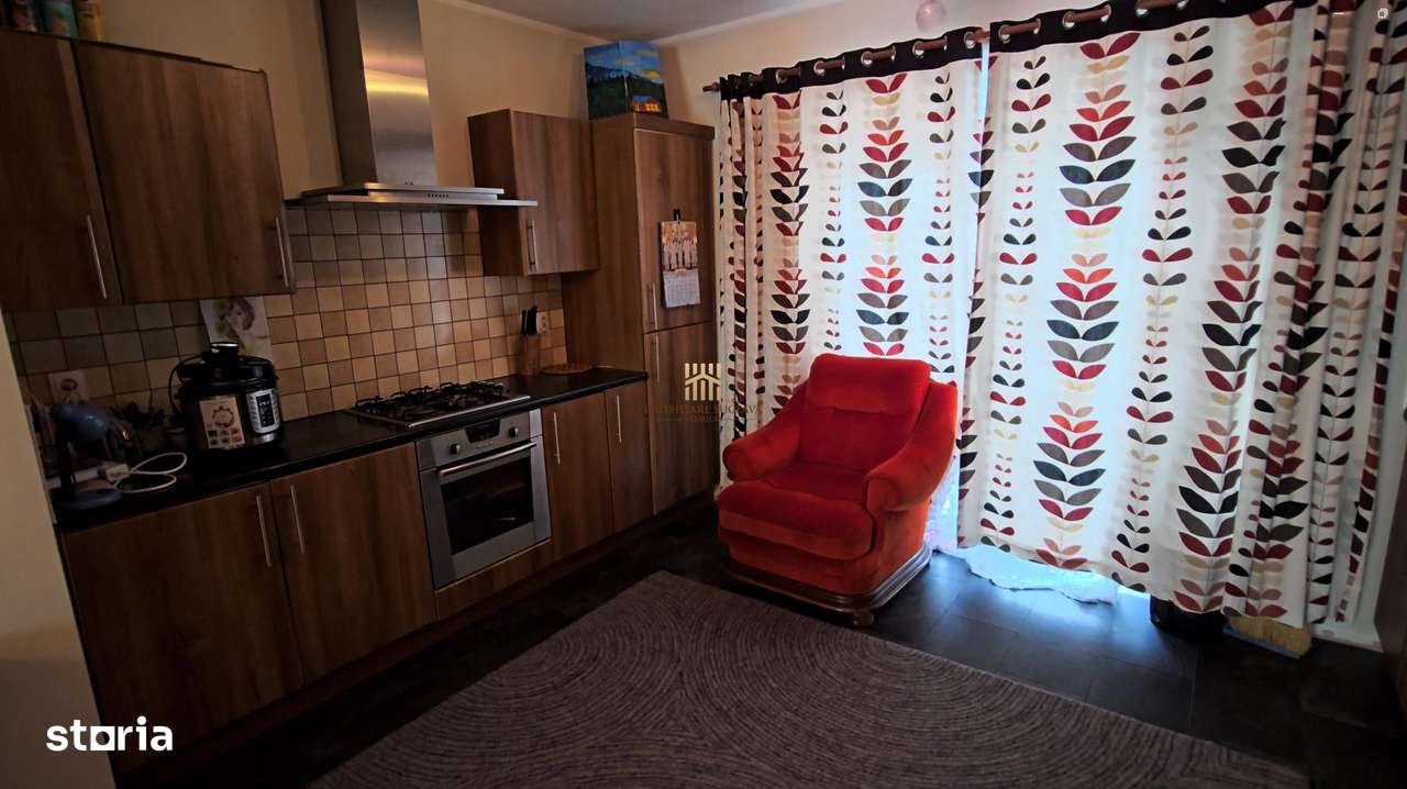 Casa de Vanzare in Suceava!-14