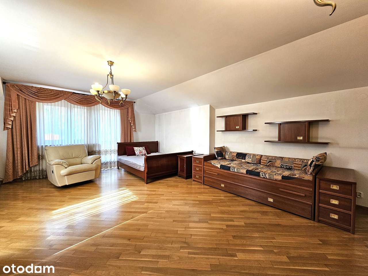 Dom wolnostojący 250 m2/Urzut/Nadarzyn/Warszawa/Zamiana na mieszkania-13