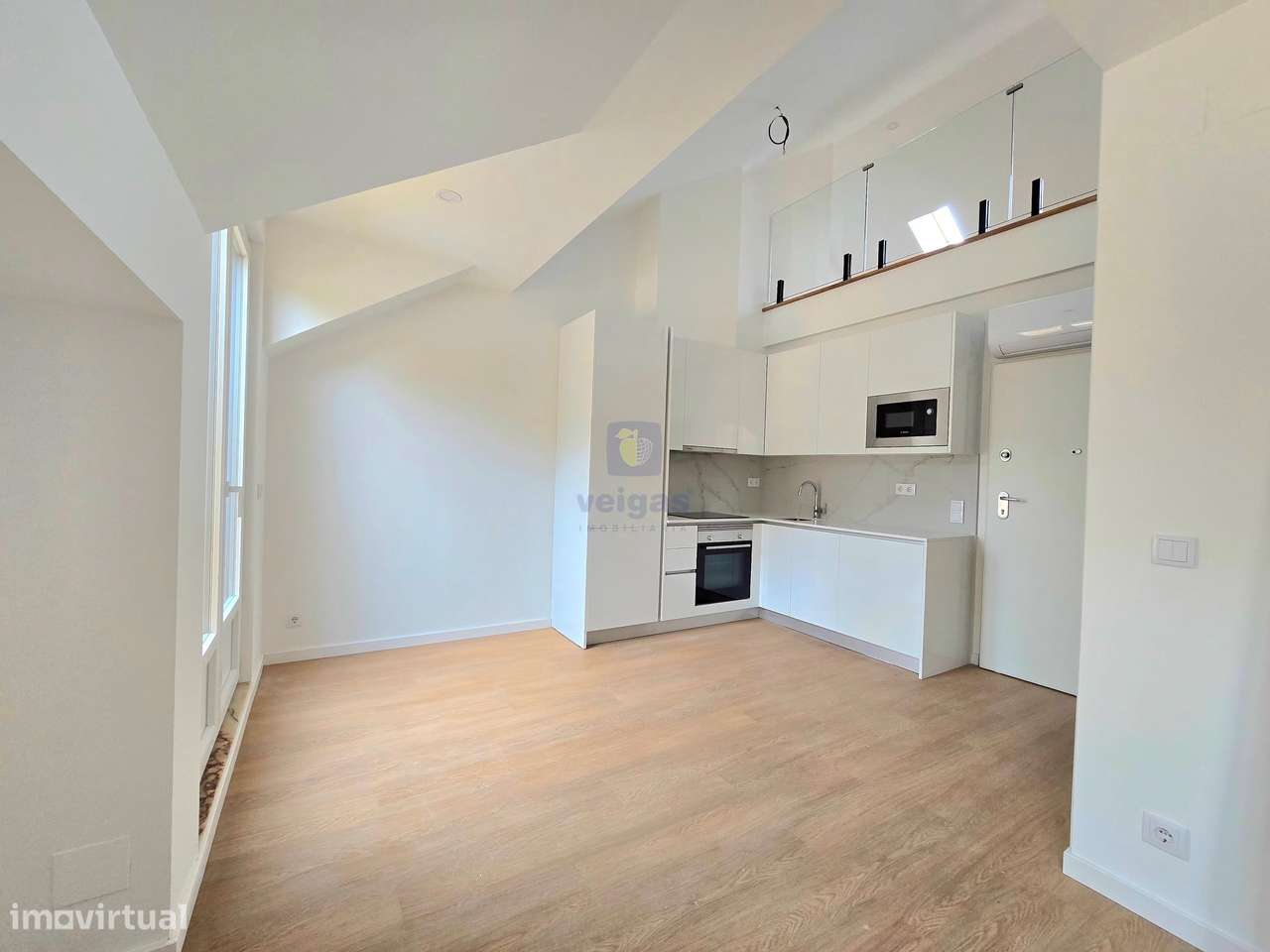 Apartamento T0 Duplex com varandas no empreendimento ANJOS 49 - Grande imagem: 4/23