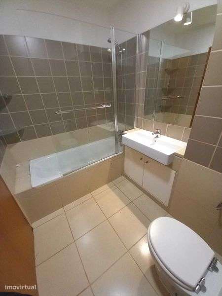 T2 Colina de Sao Goncalo-Alta de Lisboa - Grande imagem: 4/11