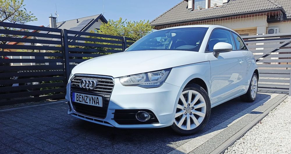 Audi A1 8X 1.2 TFSI Attraction 2012
