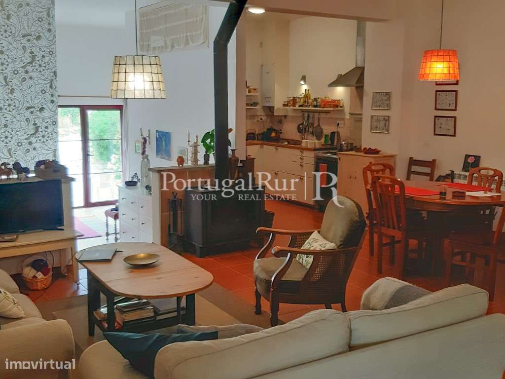 Quinta Rural 8.000 m2 - 2 Casas Habitáveis - confina com Ribeira-7