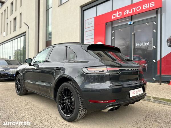 Porsche Macan Standard - 10