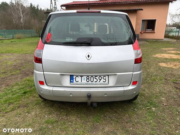 Renault Scenic 1.9 dCi Emotion Plus - 14