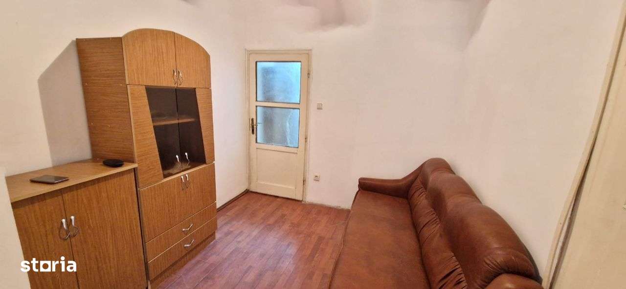 1 camera Zona Parneava, Str. Oituz - Imagine principală: 4/12