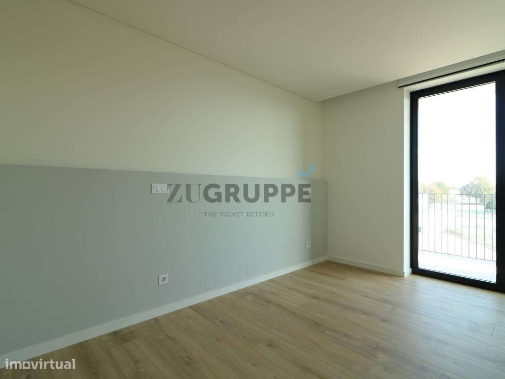 Apartamento T3 Aveiro com varanda pronto a habitar-12