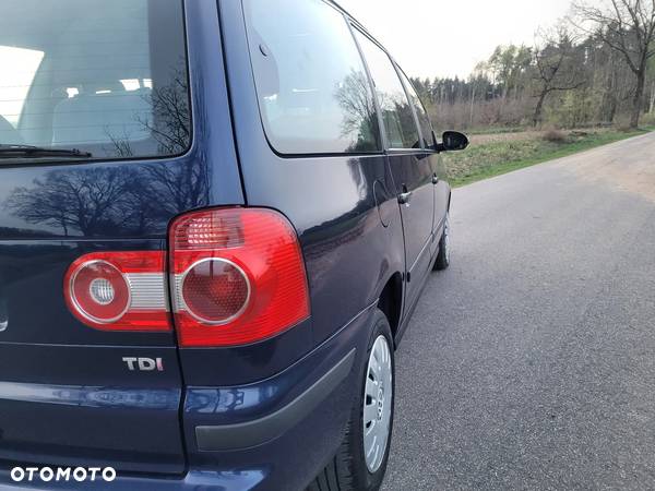 Volkswagen Sharan 1.9 TDI Comfortline - 10