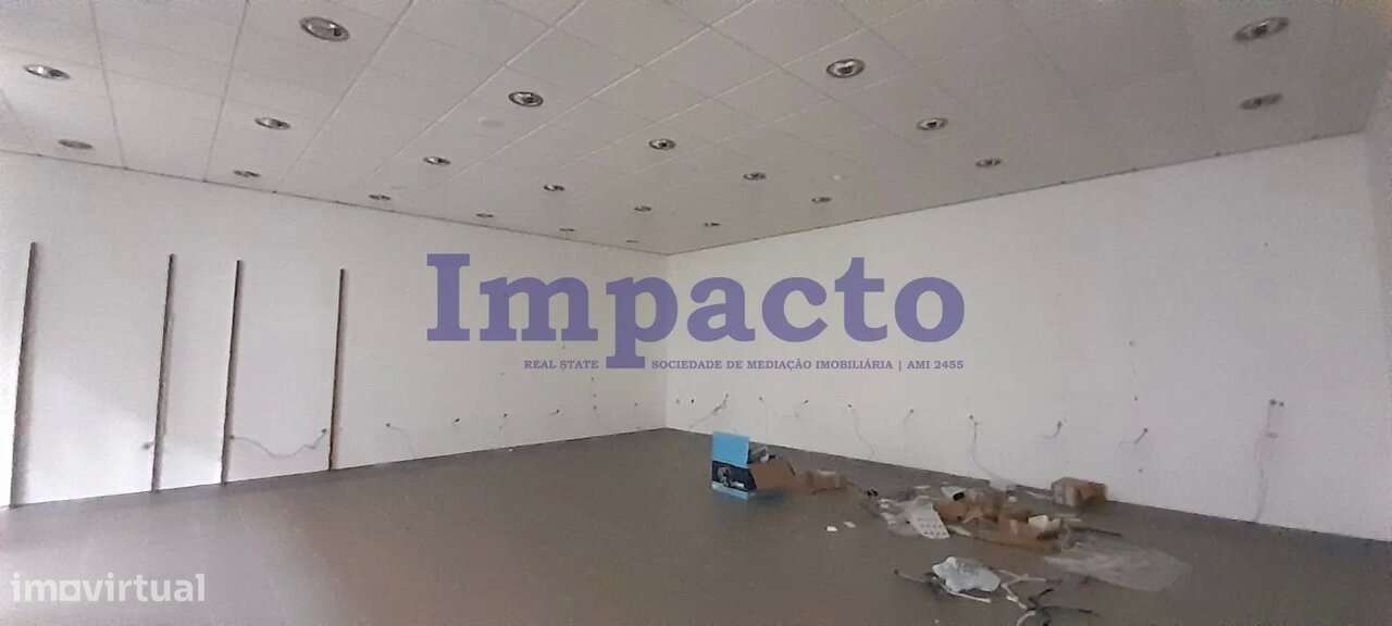 Loja para venda em Albergaria-à-Velha - Grande imagem: 4/15