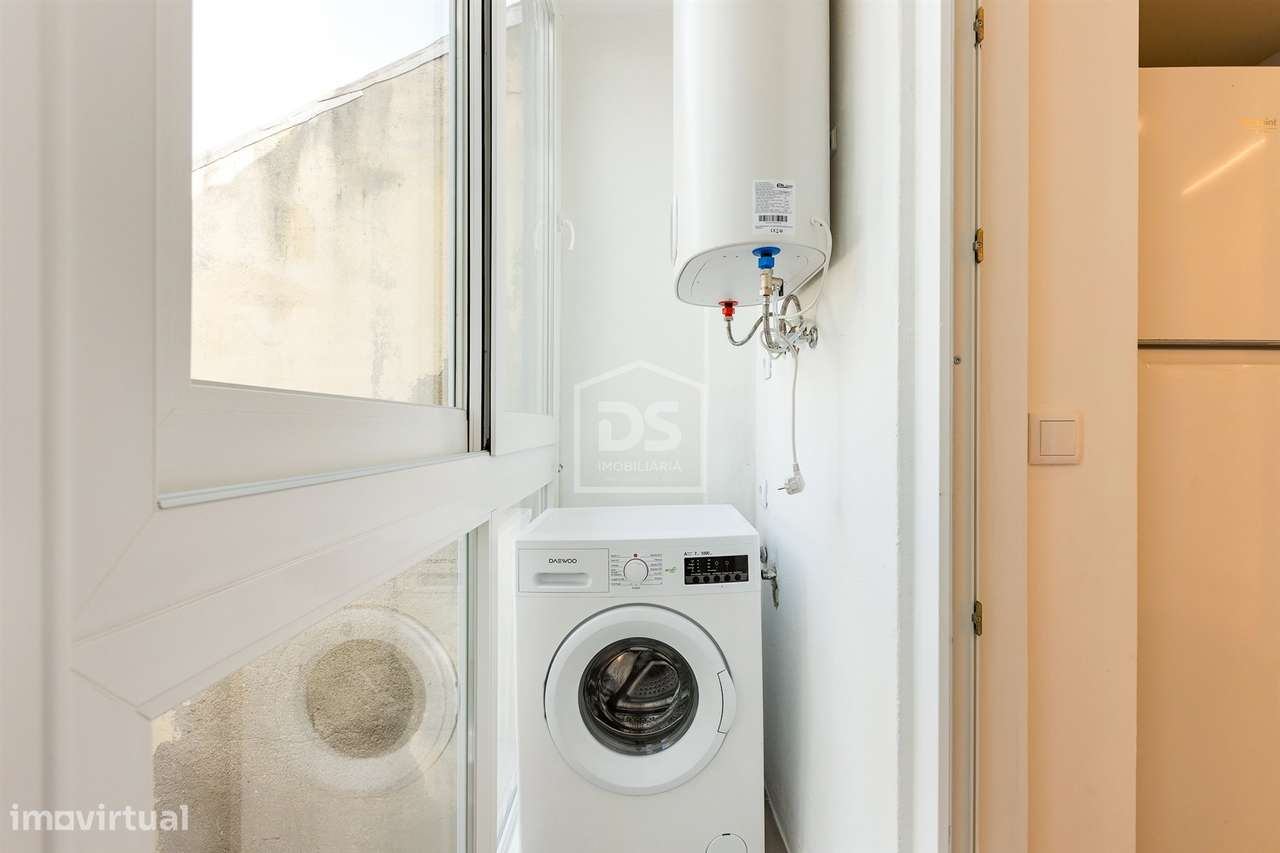 Apartamento T4 Venda em Avenidas Novas,Lisboa-24