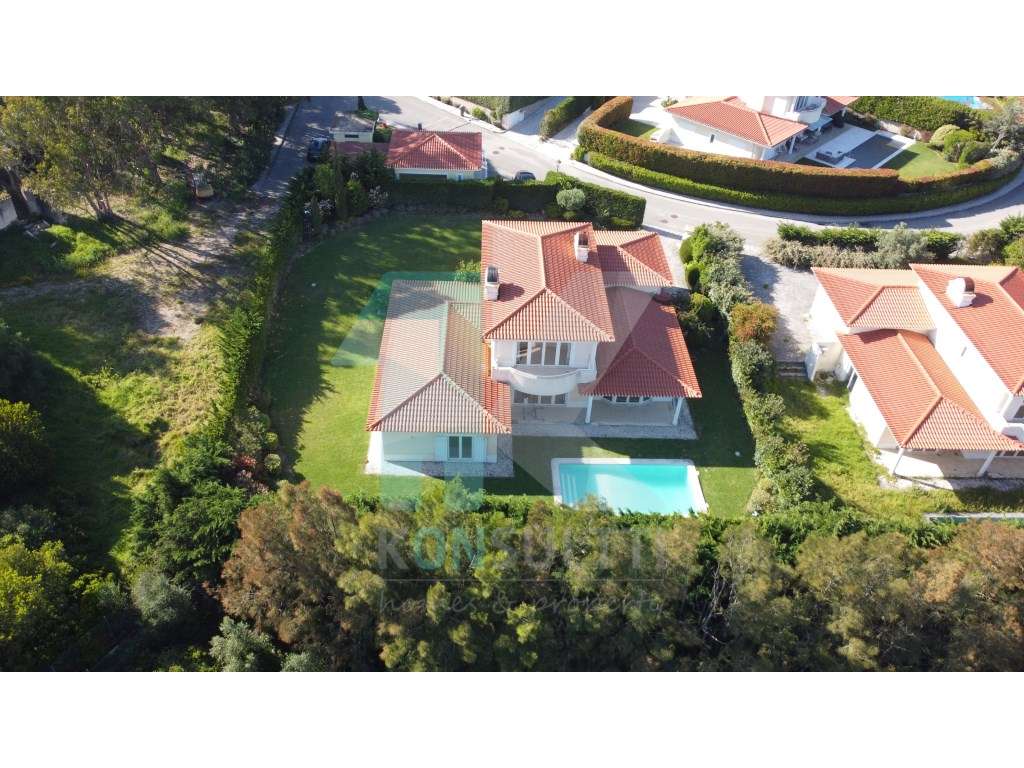 Moradia de luxo T4 com piscina no prestigiado condomínio fechado da...-39