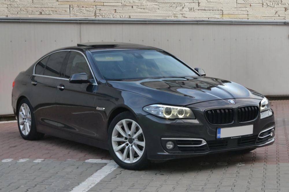 BMW 5 Series F10/F11/F07 [2010 - 2017] 530d Aut. M Sport Edition 2015