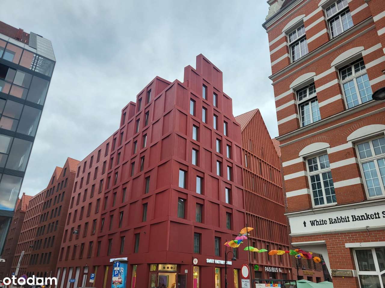 CHMIELNA 110- 2 POKOJE BEZPOŚREDNIO- GRANARIA Wyspa Spichrzów- bez PCC-16