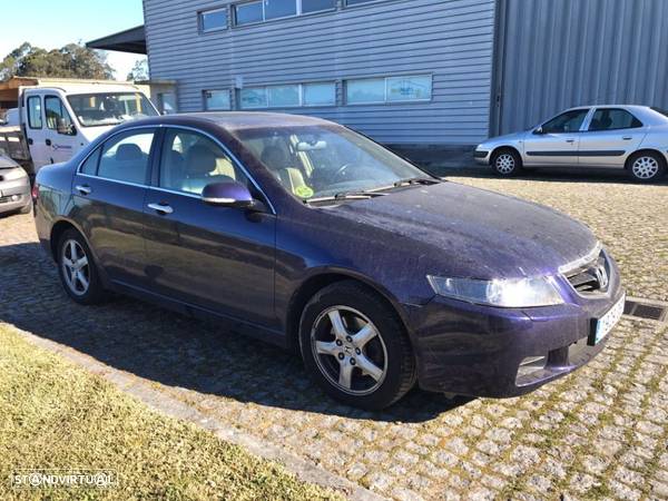 Honda Accord 2.2 i-CDTI 4P 2004  - Para Peças - 3