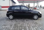 Kia Rio - 14